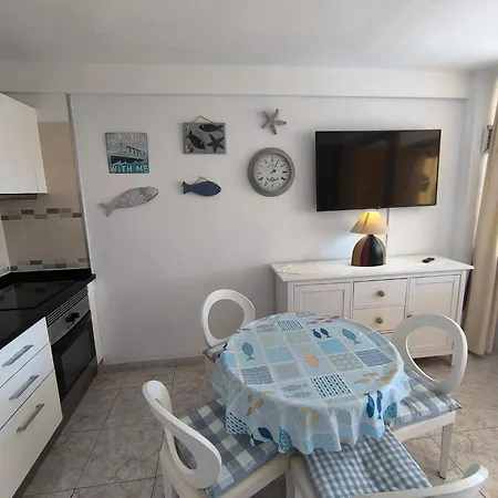 Las Americas Ocean View & Swimming Pool Apartman